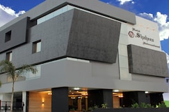Hotel Shaheen International, Nagpur