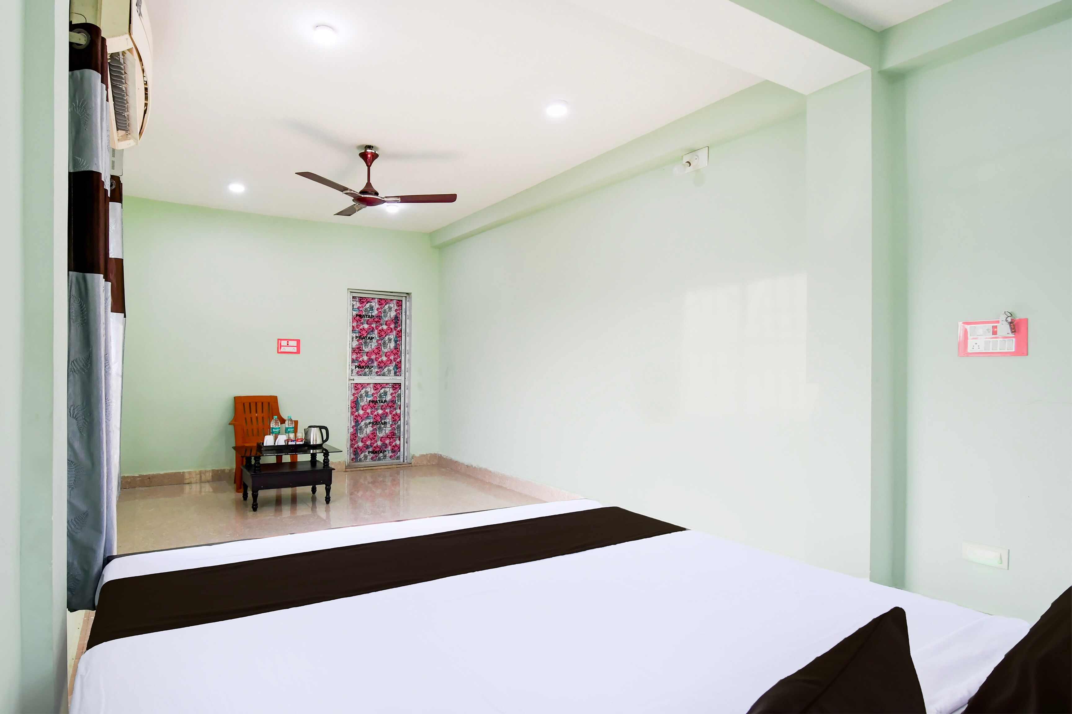 Hotel O Astha Homestay - Tap to explore photos