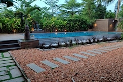 Haven Alleppey Beach Resort | Rooms & Pool, Alleppey