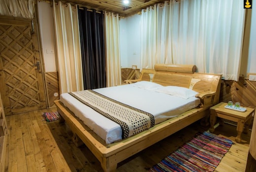 LivingStone|Countryside Apple Orchard