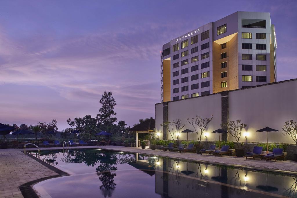 Hotel Aryaduta Bandung - Tap to explore photos