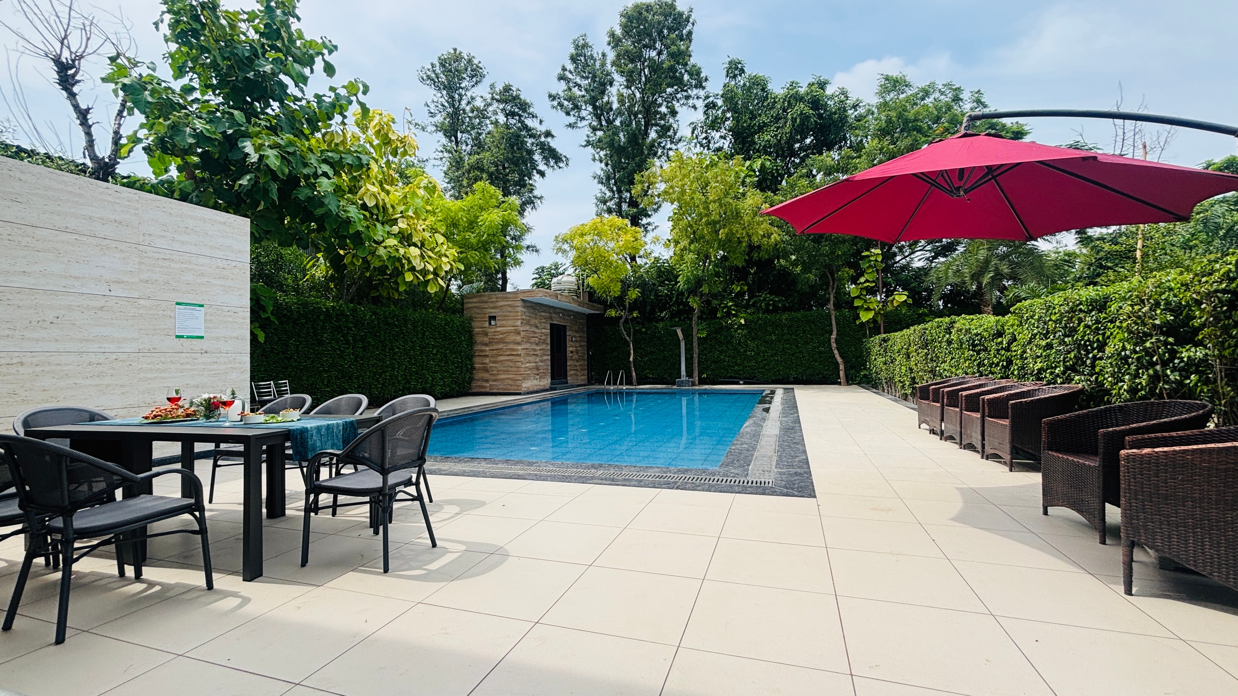 Gulmohar Farm 8BHK with Pool - Tap to explore photos