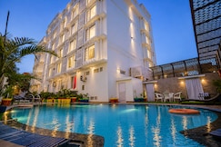 Surasena Regal Vista, Shamsabad