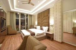 Hotel Grand Him Queen Hot and Cold Rooms, Dharamshala
