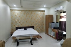 HOTEL SRITARA GRAND A/C, Karimnagar