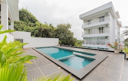 Swimming Pool 1