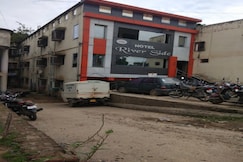 NEW HOTEL RIVER SIDE, Bilaspur, Chattisgarh