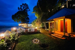Hazelwood Hill View Cottages, Munnar
