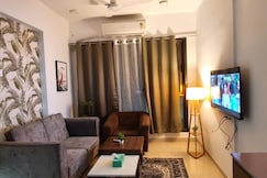 IUC 401 Private 1Bhk 3 Min Nesco Nirlon BEC AC, Mumbai