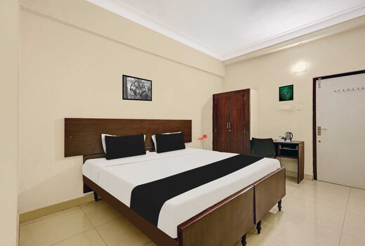 Hotel O Jagadamba Junction