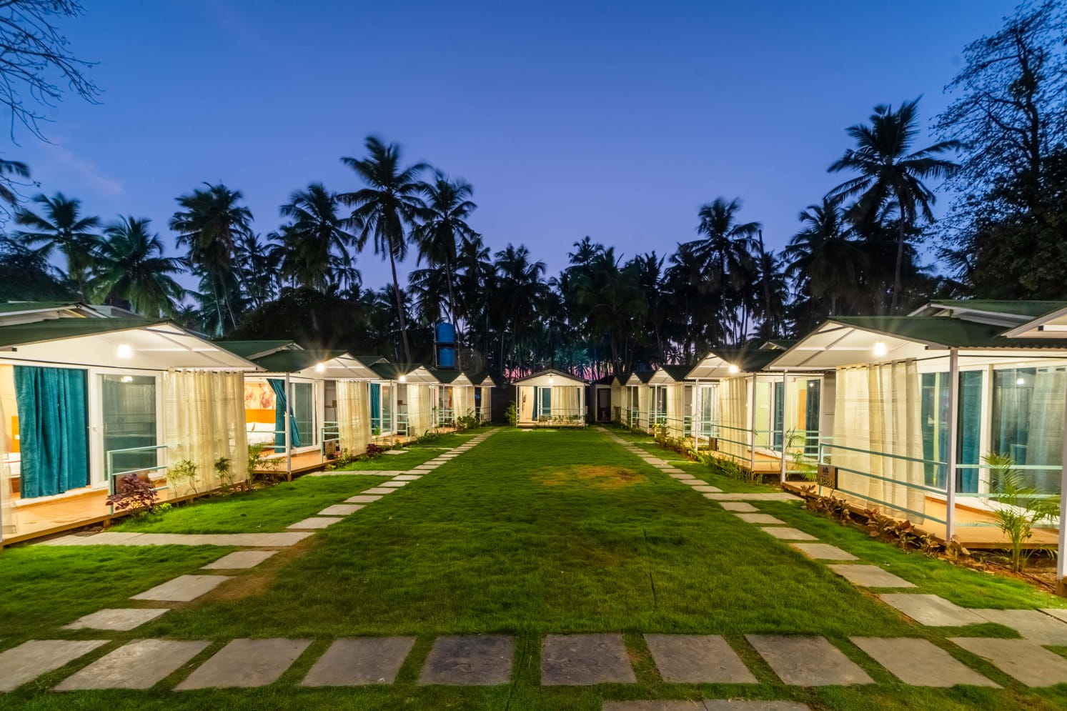 Flavia Garden Resort - Tap to explore photos