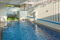 Cozy Nook - 3BHK Private Pool - Lonavala by StayMonkey, Lonavala