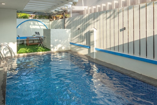 Cozy Nook - 3BHK Private Pool - Lonavala by StayMonkey