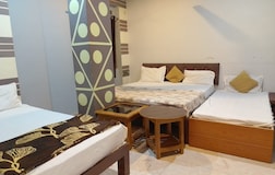 4 Bed Room