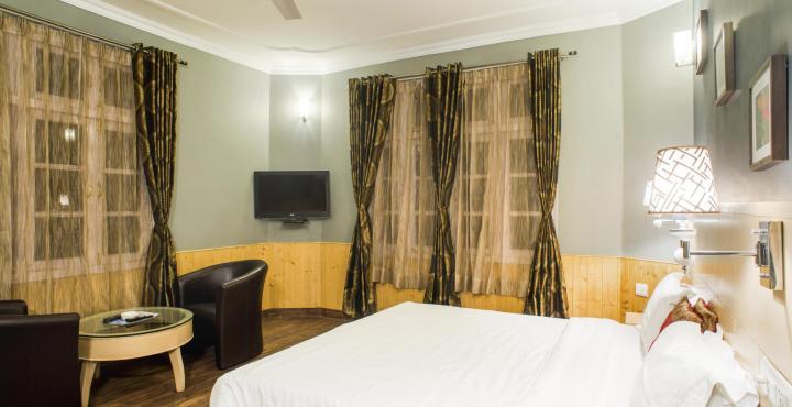 Hotel Ekant - Tap to explore photos