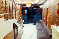 Jai Ambay Hotel, Katra