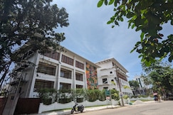 Prasanthi Hotel