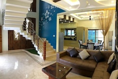 Cascade Villa Spacious 5BHK Luxury Villa, Bangalore