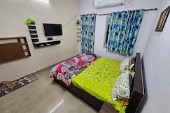 Secure Peaceful Homestay 500 M From Batamangala Temple, Puri