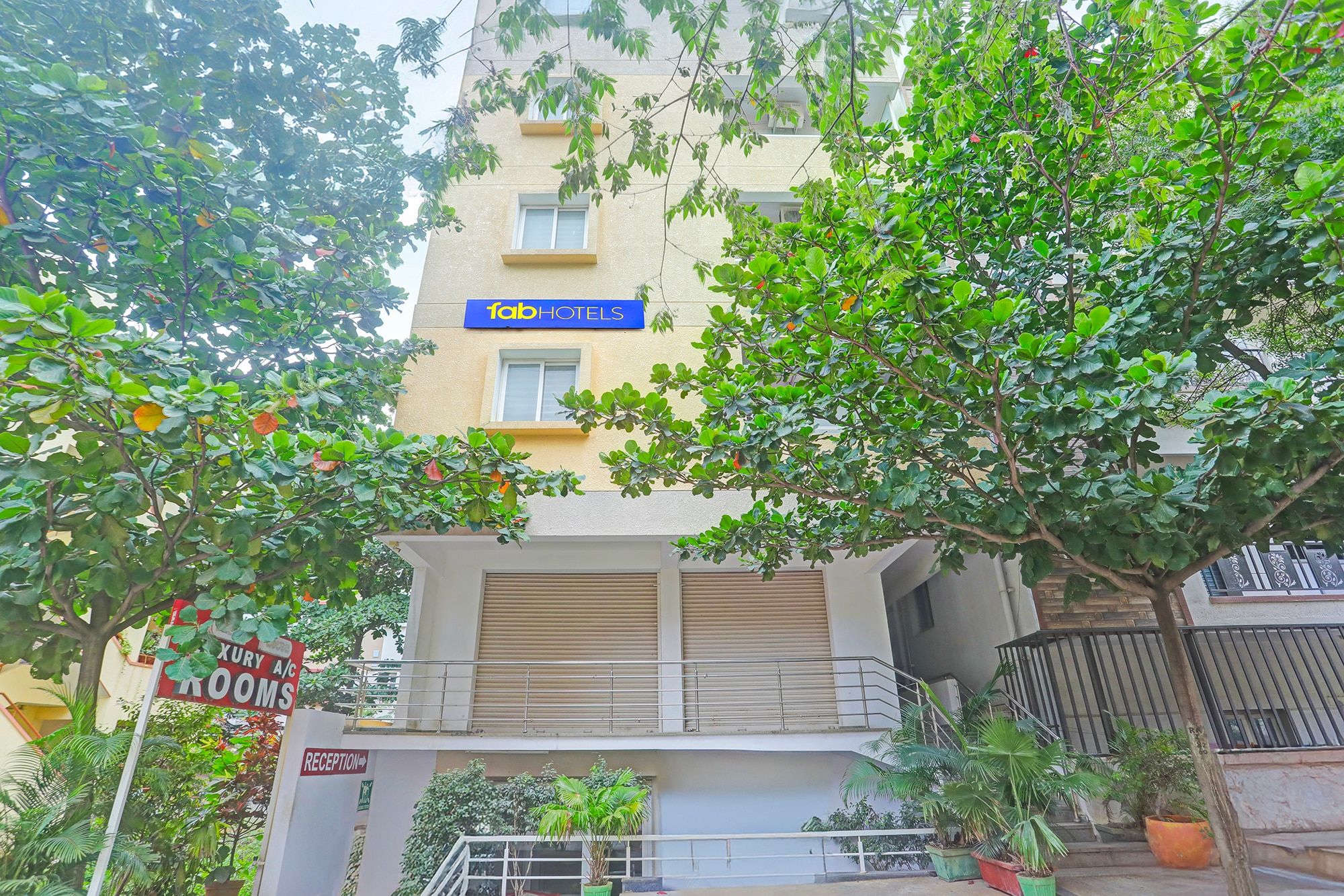 FabHotel Balaji Luxury - RR Nagar - Tap to explore photos