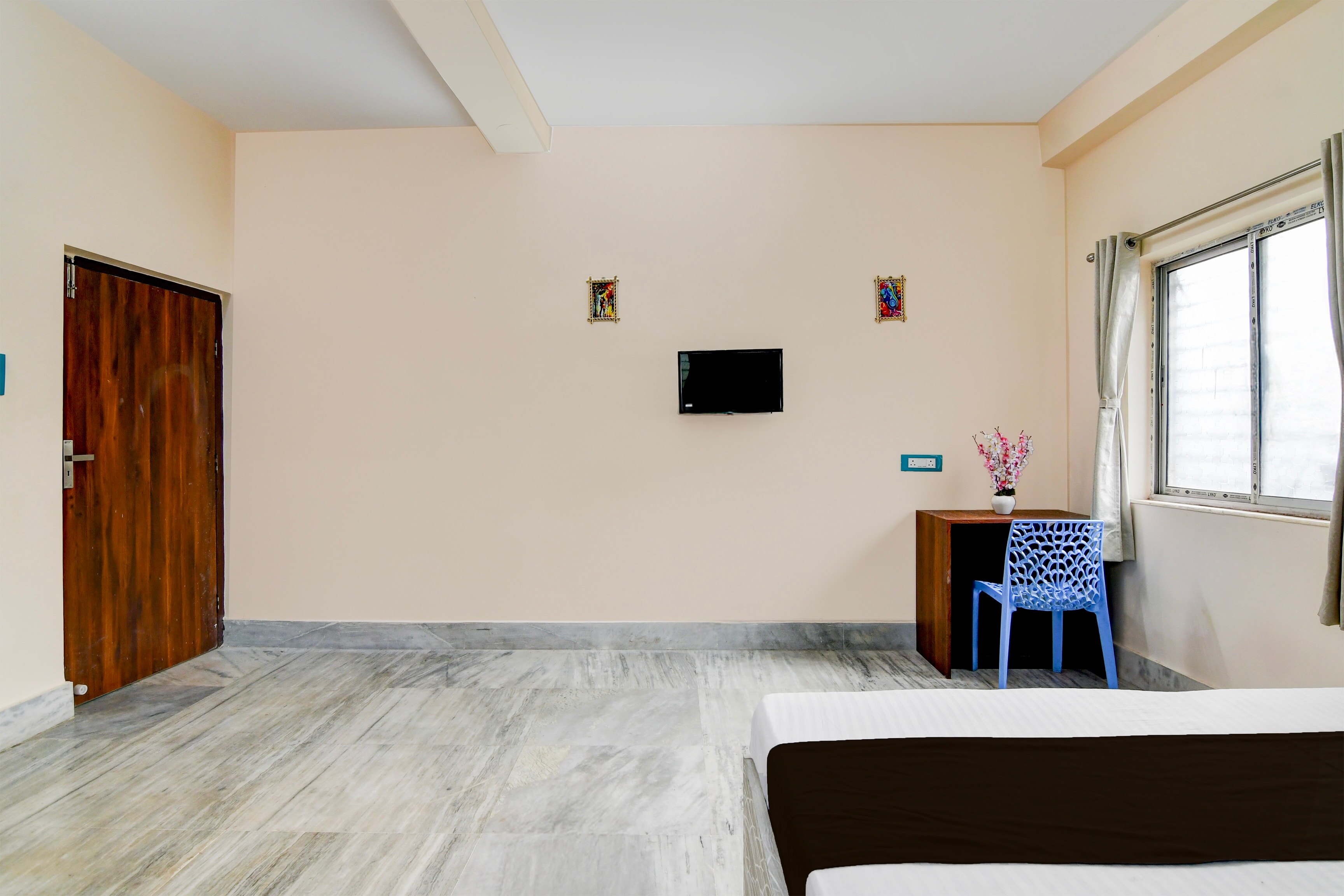 Hotel O New Annapurna Plaza Hotel & Banquet - Tap to explore photos