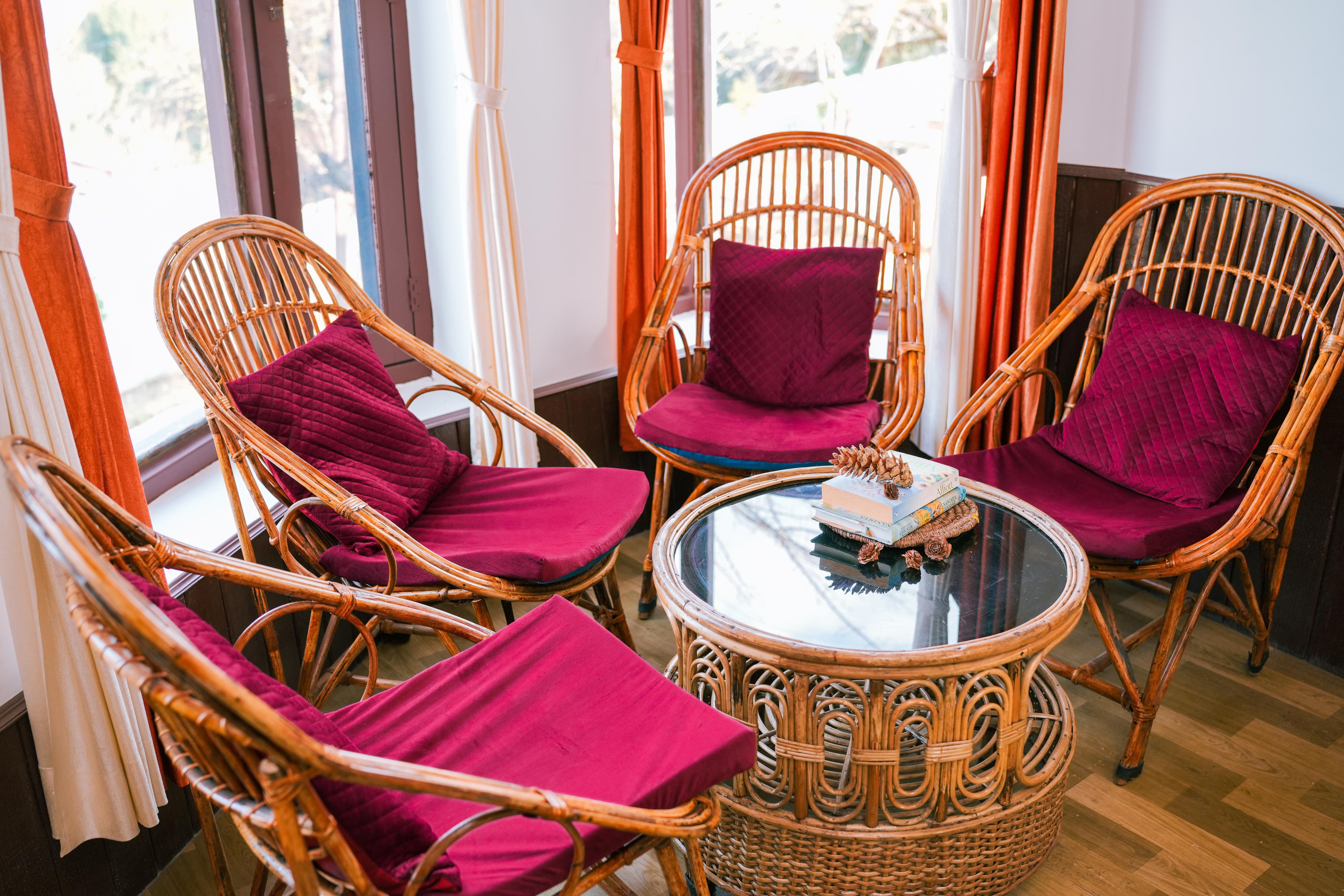 Heritage home in Mukteshwar - Tap to explore photos
