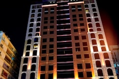 بيست ويسترن بلس بيرل كريك, الشارقة