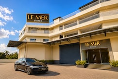 Le Mer Suites, Kakkanad, Cochin