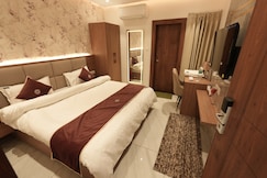 Hotel Manas Residency, Prayagraj