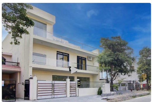 White House by GRB,Noida