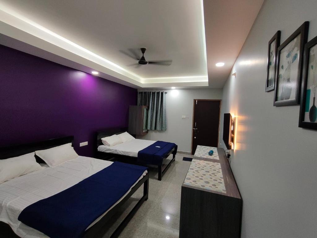 Sadafuli Guest House Assagao - Tap to explore photos