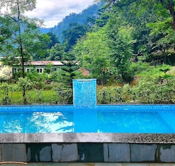 Swimming Pool 1