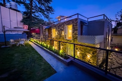 The Perch ( Falcon 3 Room Set ) 7 Mins Walk to Mall Road, Shimla