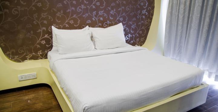 Super Deluxe Room 1