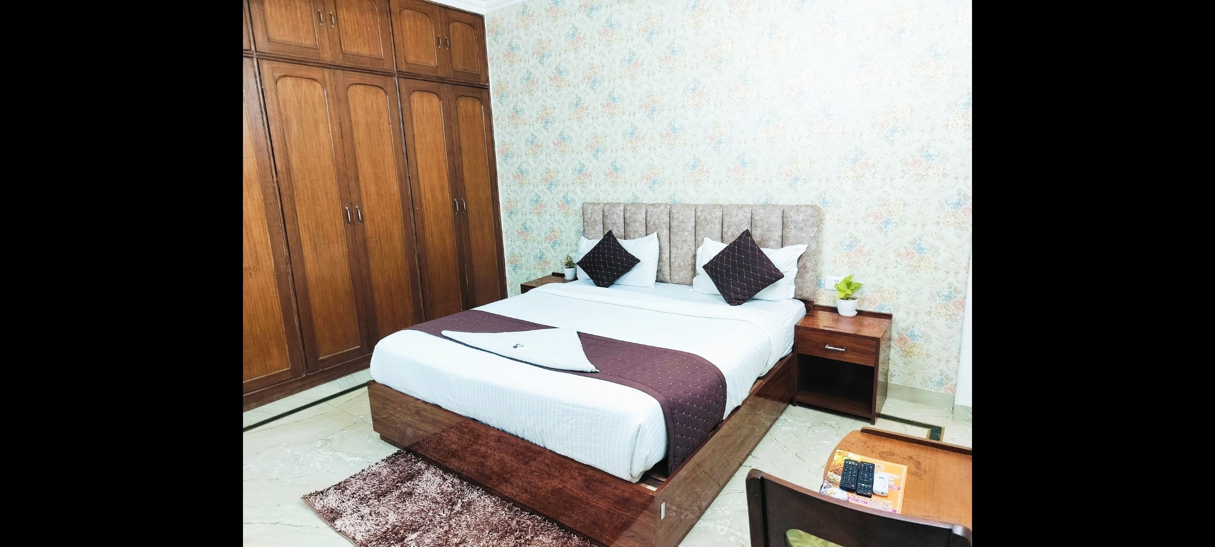Hotel Soft Petal Residency Near Delhi Airport - Tap to explore photos