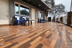 Green Lake Homestay, Nainital