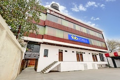 FabHotel Neelkanth, Unnao