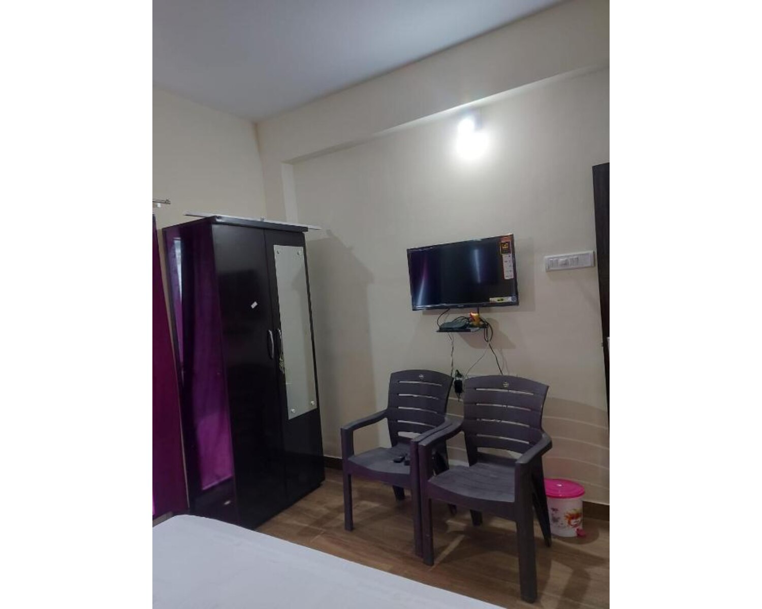 Hotel Aangan Regency and Guest House - Tap to explore photos