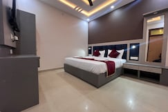 AKSHITA HOTELS , AYODHYA AIRPORT ROAD, Ayodhya