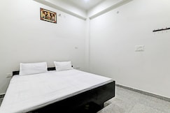 Hotel O Shri Krishna Banquet Hall, Mampur Bana