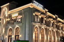 Velvet Hotel & Banquet, Sirsa