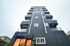 Townhouse Varthur Main Road Near Nexus Whitefield (The Forum Neighbourhood Mall), Bangalore