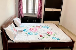 3BHK Relaxing & Spacious Homestay 2km from Airport-102, Patna