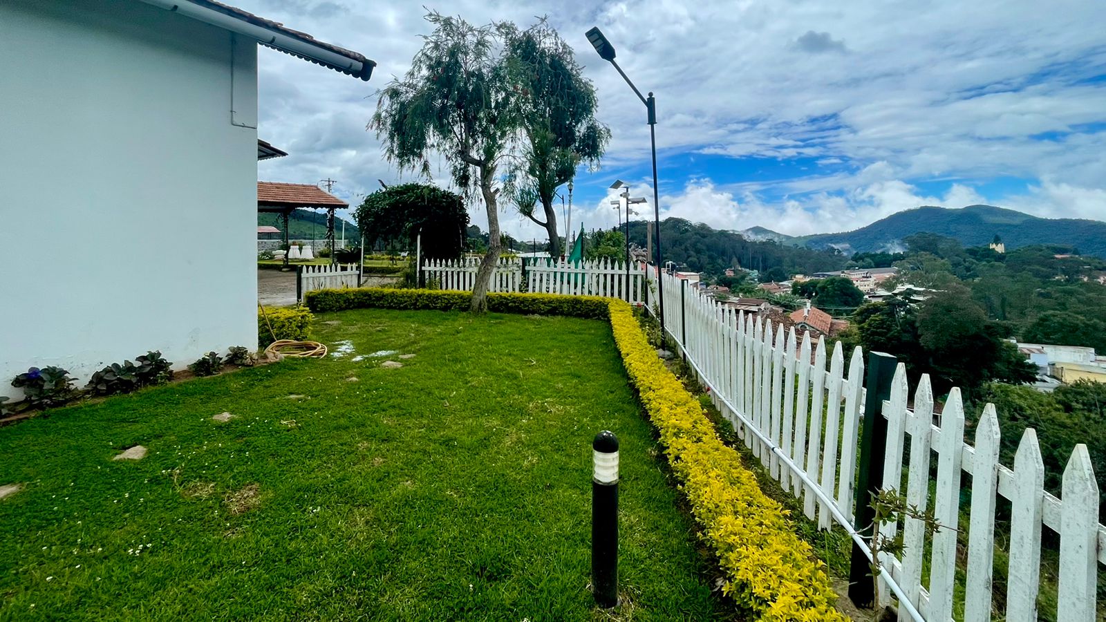 Belle Vue Luxury Heritage Villa Coonoor - Tap to explore photos