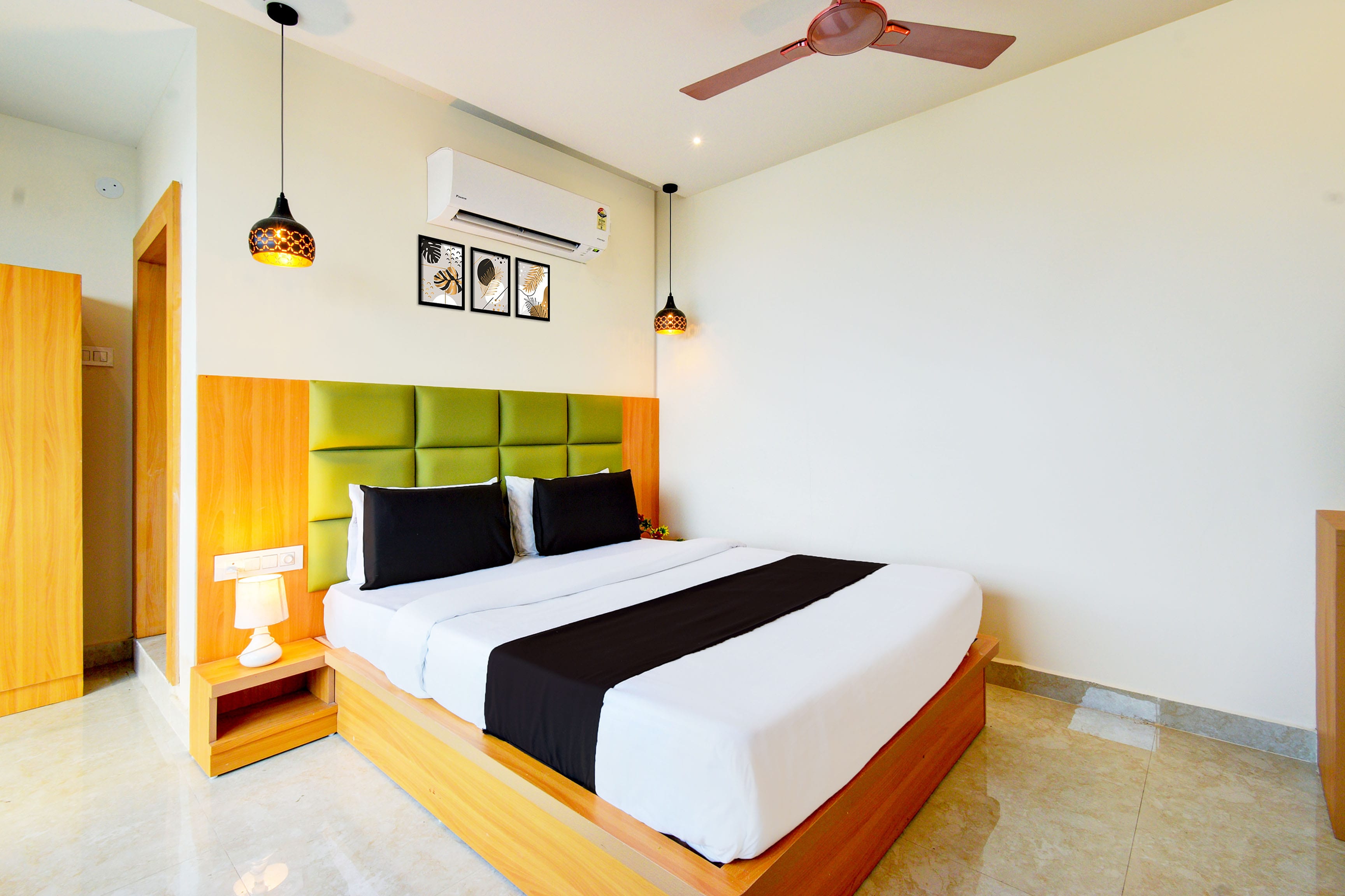 Hotel O SVS SUITES LUXURY ROOMS - Tap to explore photos