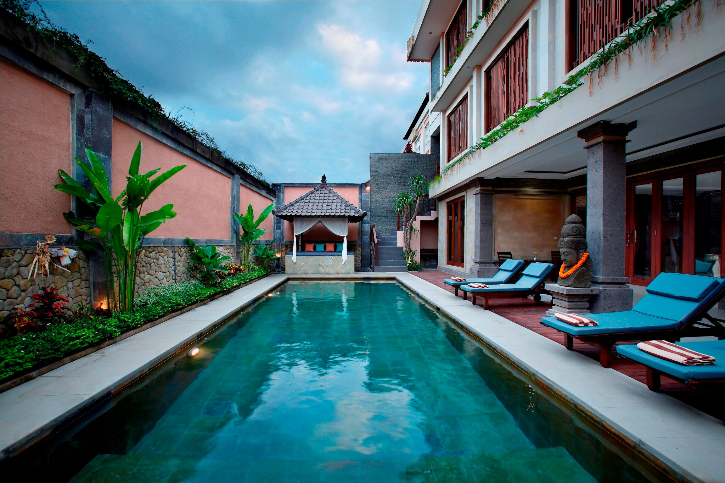 The Visala Boutique Suites Seminyak By Inap Hospitality - Tap to explore photos