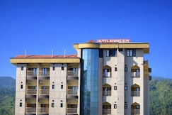 Hotel Rising Sun, Narayanpur