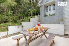 StayVista at Mathikettan Homestay, Theni