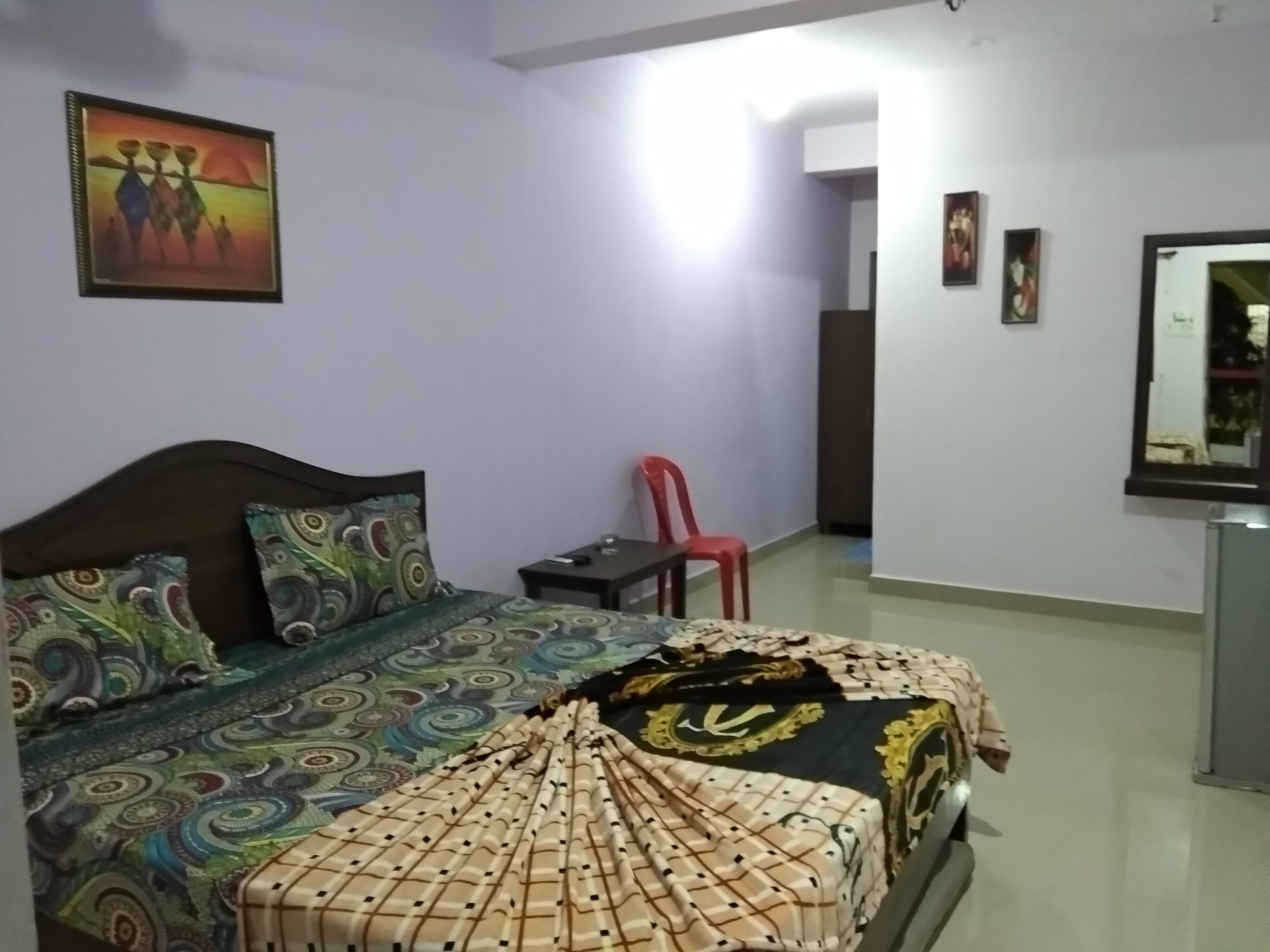 Benny's Guesthouse - Tap to explore photos