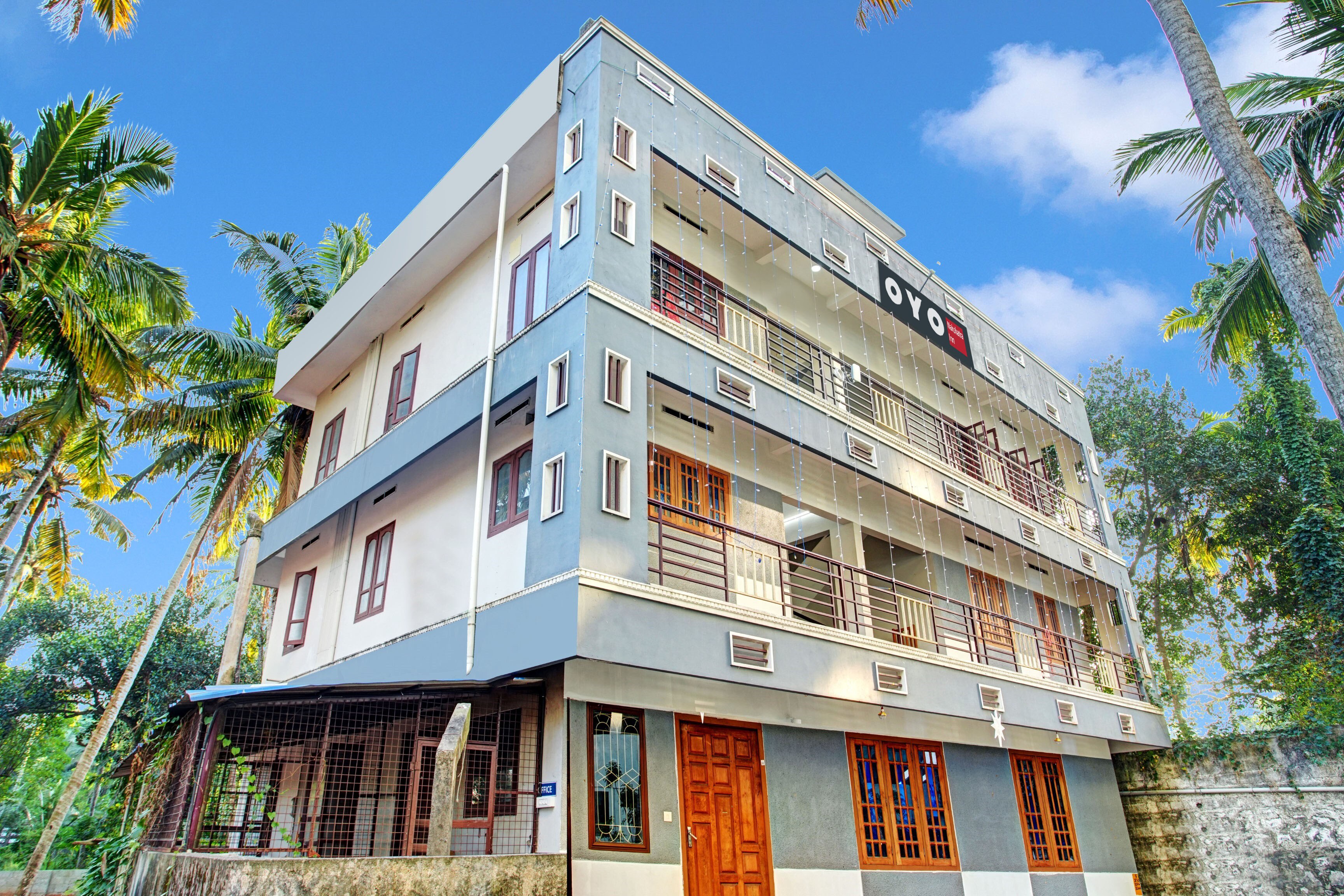 Hotel O Nakshathra Inn - Tap to explore photos